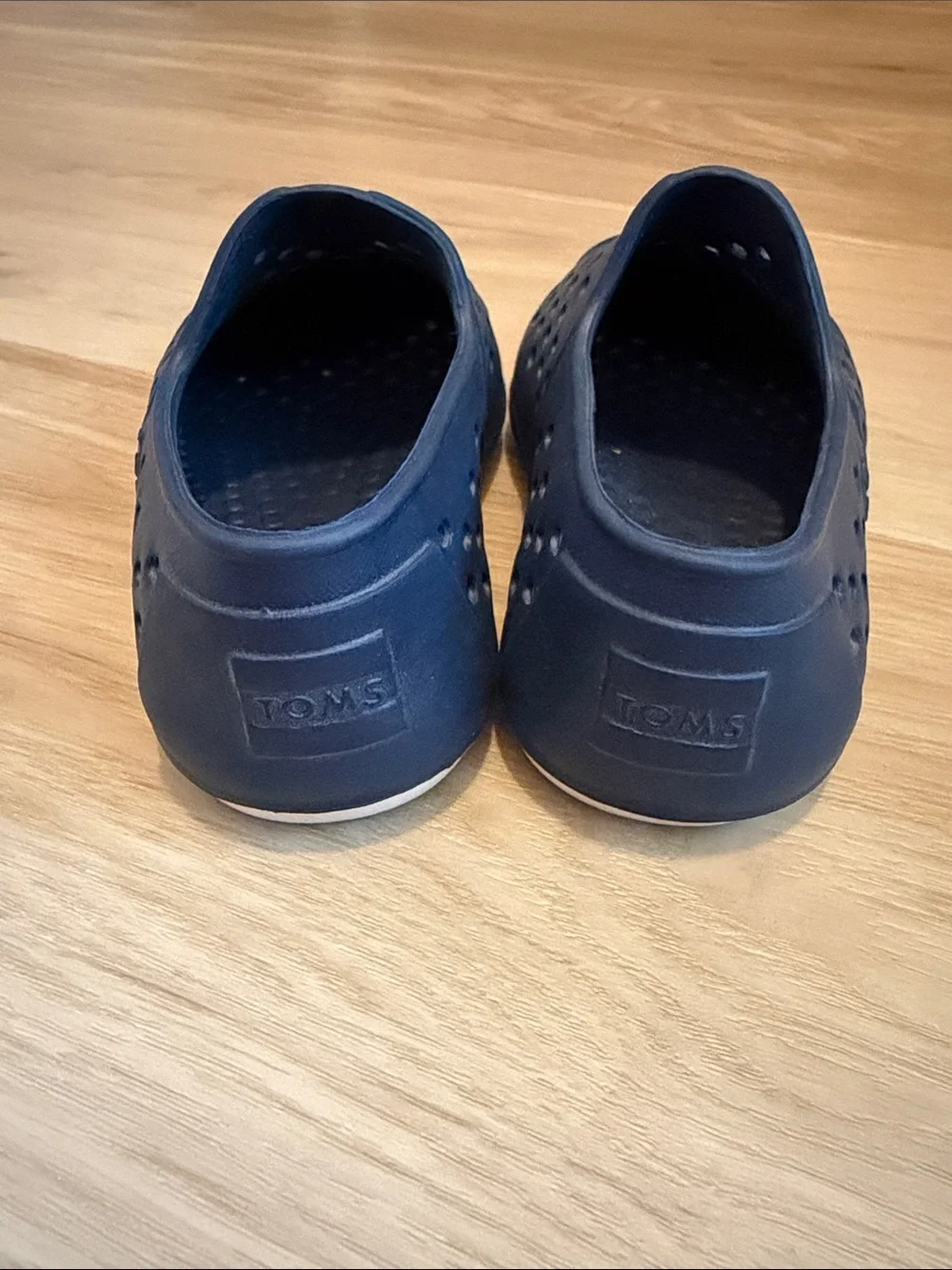 Toms comfortable navy